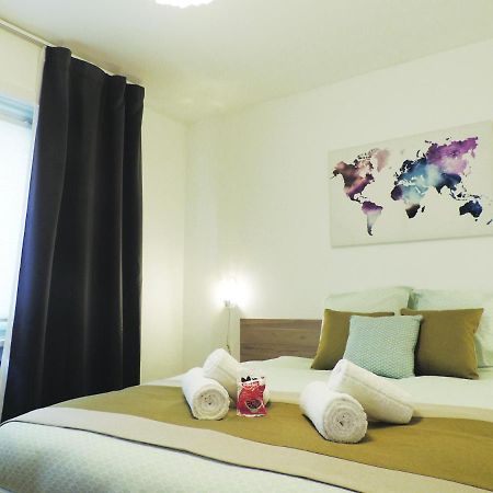 Appart'Azur Haguenau - Hyper Centre Mairie - Parking Facile - Wifi - Lit Confort Kingsize Ngoại thất bức ảnh