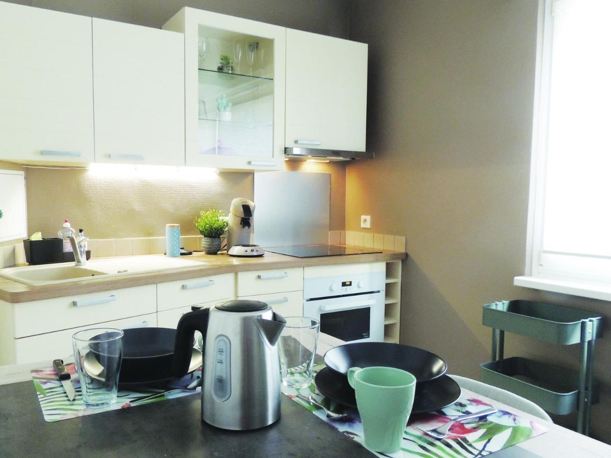 Appart'Azur Haguenau - Hyper Centre Mairie - Parking Facile - Wifi - Lit Confort Kingsize Ngoại thất bức ảnh